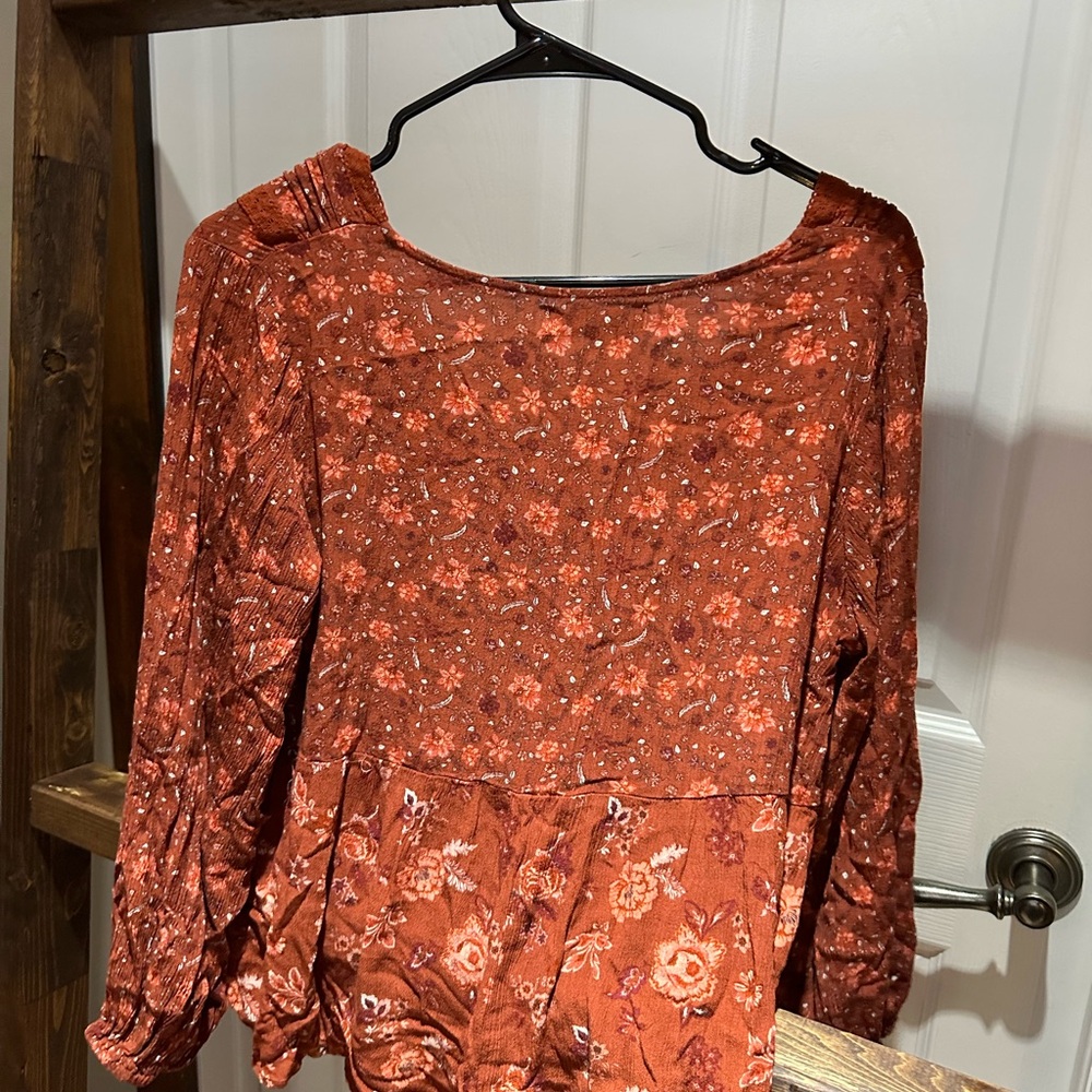 Floral Rust Blouse - Picture 3 of 3